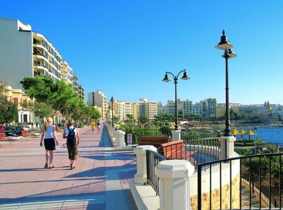Perfect Location Idyllic 2Br Apartment Sliema Exterior foto